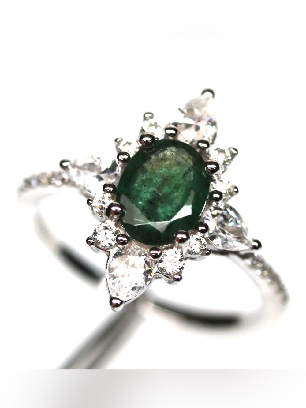 Exquisite Natural Emerald 1.10CT w/ Zircon Halo 925 Sterling Silver Ring Sz 6.5